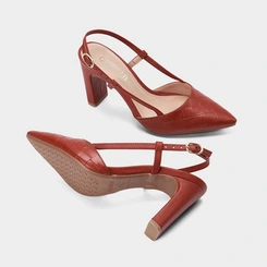Scarpin Slingback Gabriela Salto Reto Matelassê Vermelho