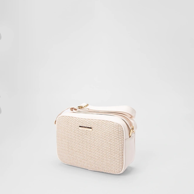 Bolsa Camera Bag Gabriela Média Transversal Ráfia Off White