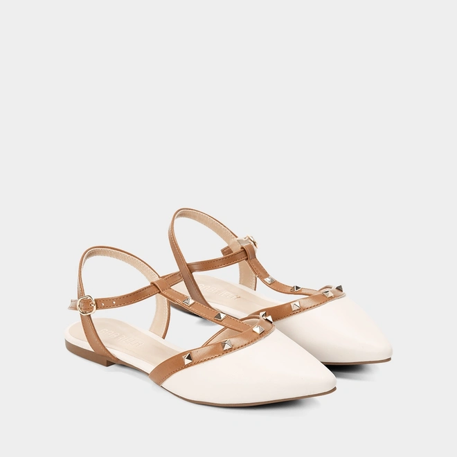 Slingback Gabriela Detalhe Recorte Tachas Off White