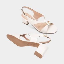 Sandália Salto Geométrico Médio Feminina Penélope Recorte Vazado Off-White