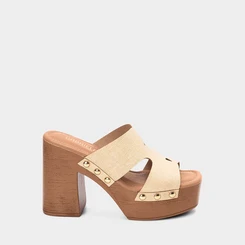 Tamanco Feminino Gabriela Meia Pata Plataforma Tachas Off White