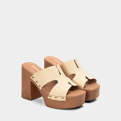 Tamanco Feminino Gabriela Meia Pata Plataforma Tachas Off White