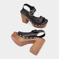 Sandália Feminina Gabriela Meia Pata Detalhes Tachas & Fivela Preto