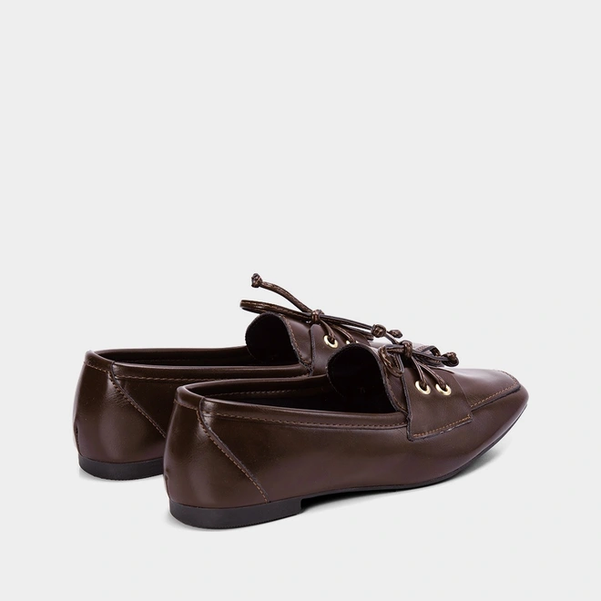 Mocassim Feminino Gabriela Com Amarração Marrom