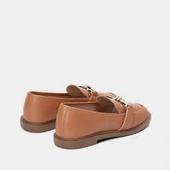 Mocassim Gabriela Detalhe Fivela Matelassê Caramelo