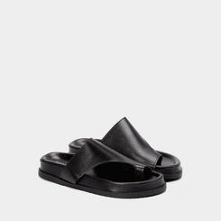Rasteira de Dedo Gabriela Basic Preto