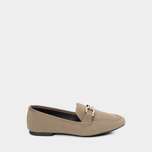 Mocassim Loafer Gabriela Camurça Detalhe Bridão Grafite