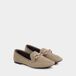 Mocassim Loafer Gabriela Camurça Detalhe Bridão Grafite