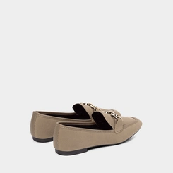 Mocassim Loafer Gabriela Camurça Detalhe Bridão Grafite