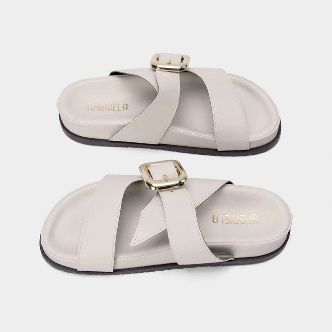 Tamanco Papete Gabriela Detalhe Fivela Off White