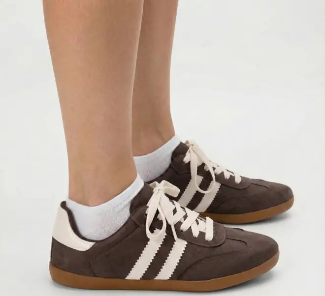 Tênis Casual Feminino Penélope Detalhe Recorte Camurça Marrom