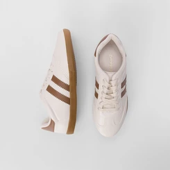 Tênis Casual Feminino Penélope Detalhe Recorte Bege