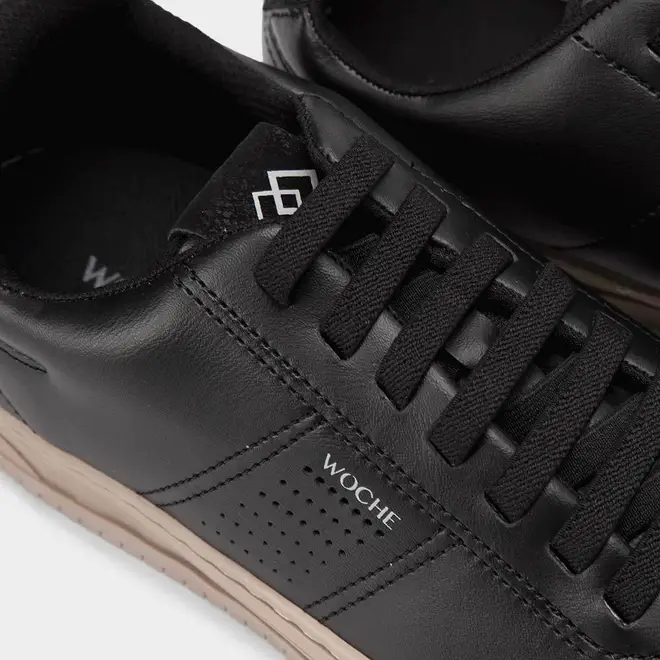 Tênis Casual Masculino Woche Detalhe Perfuros Preto