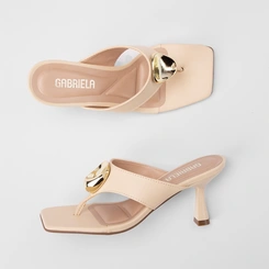 Tamanco Feminino Gabriela Detalhe Bold Nude