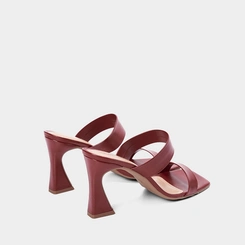 Tamanco Feminino Gabriela Salto Alto Flare Vinho