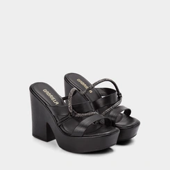 Tamanco Feminino Gabriela Meia Pata Tira Strass Preto
