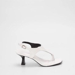 Sandália Gabriela Salto Flare Recortes Off White