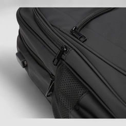 Mochila Mormaii Nootebook Cabo De Aço Detalhe Saída USB Preto