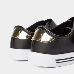 Tênis Casual Infantil Molekinha Detalhe Coração Preto