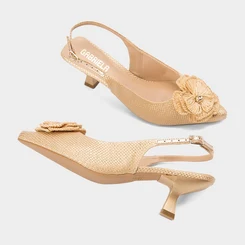 Scarpin Slingback Gabriela Salto Taça Flor Ráfia Bege