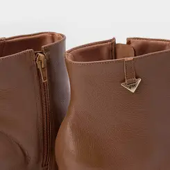 Ankle Boot Via Marte Couro Detalhe Lateral Caramelo