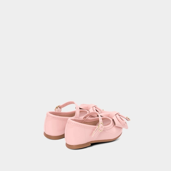 Sapatilha Bebê Molekinha Detalhe Laço Morango Verniz Rosa