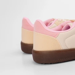Tênis Casual Infantil Gabrielinha Recortes Em Camurça Off White & Rosa