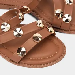 Rasteira Gabriela Feminina Multitiras Tachas Caramelo