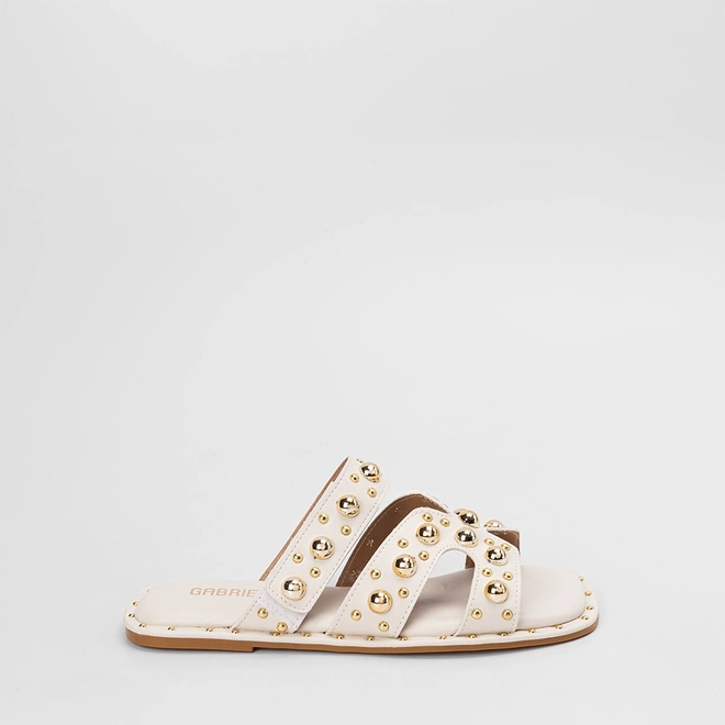 Rasteira Feminina Gabriela Detalhe Em Tachas Esferas Off-White