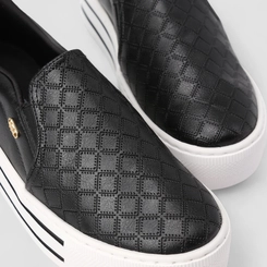Slip On Feminino Via Marte Plataforma Calce Fácil Preto