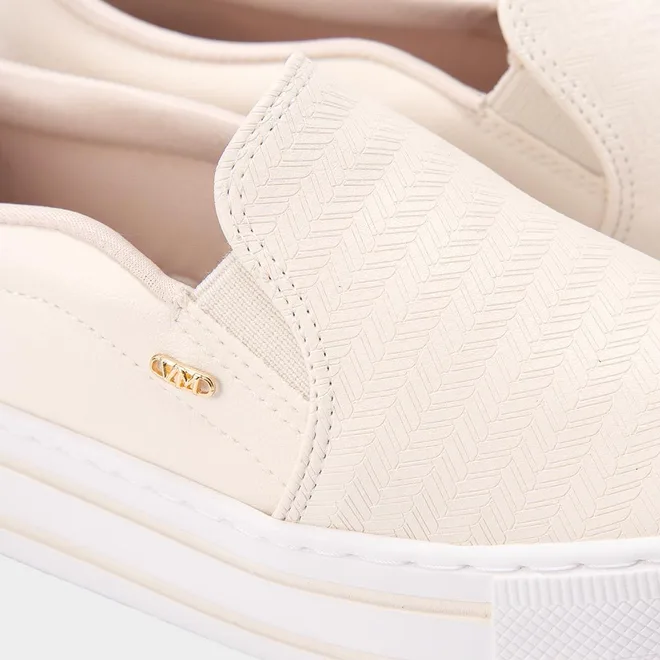 Slip On Feminino Via Marte Flatform Calce Fácil Texturizado Marfim