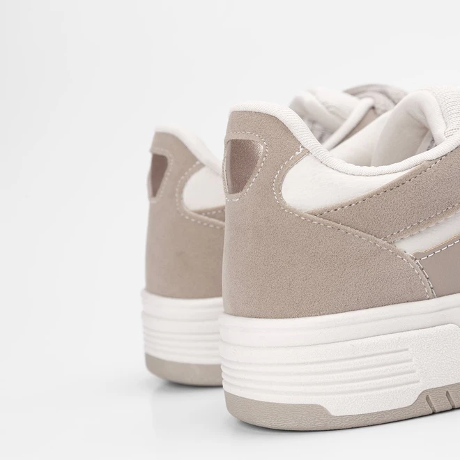 Tênis Feminino Gabriela Flatform Recortes Camurça Off White & Bege