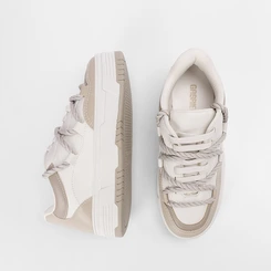 Tênis Casual Feminino Gabriela Detalhe Cordão Off-White