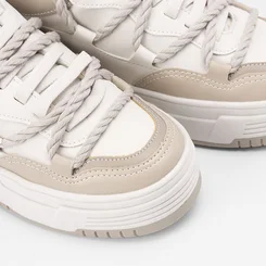 Tênis Casual Feminino Gabriela Detalhe Cordão Off-White