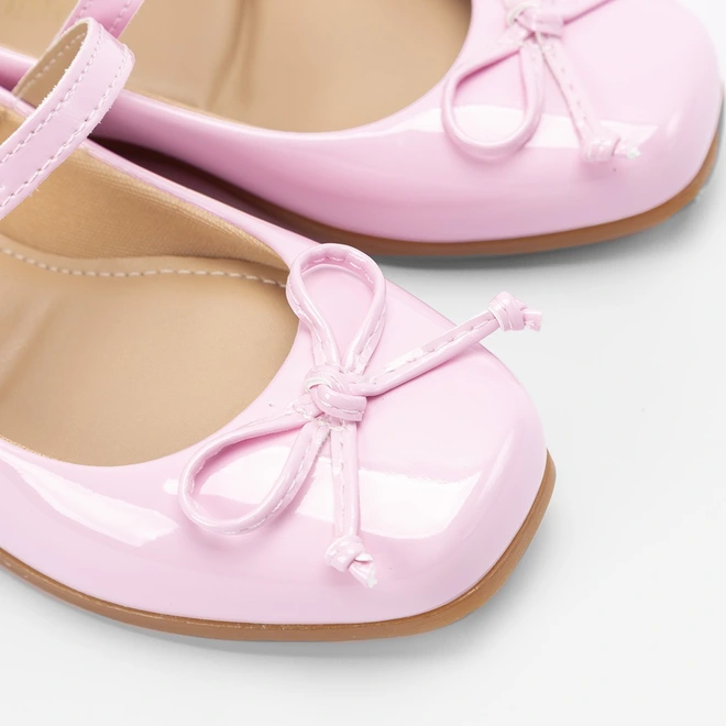 Sapatilha Infantil Boneca Gabrielinha Detalhe Laço Rosa