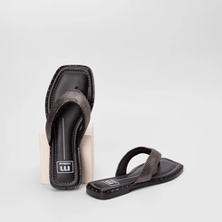 Rasteira Feminina Moleca Textura Cobra Preto