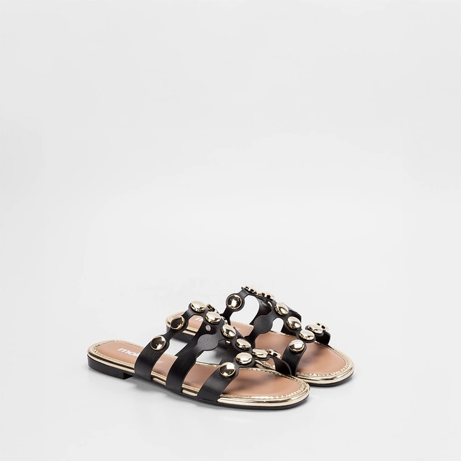 Rasteira Feminina Moleca Rebites Preto