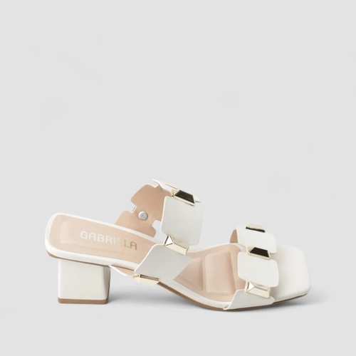 Tamanco Feminino Gabriela Salto Geométrico Detalhe Metálico Off White