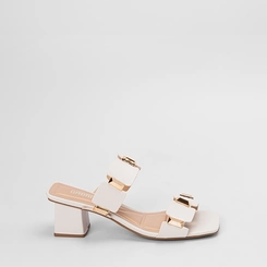 Tamanco Feminino Gabriela Salto Geométrico Detalhe Metálico Off White