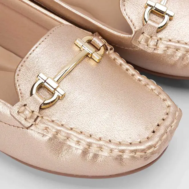 Mocassim Feminino Modare Ultraconforto Detalhe Bridão Ouro