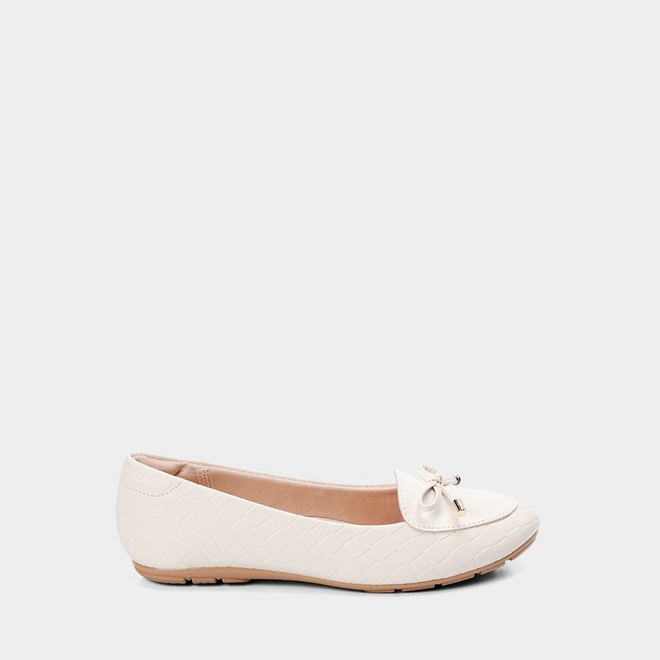 Sapatilha Moleca Matelassê Off White