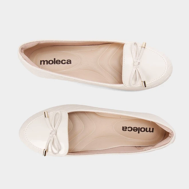 Sapatilha Moleca Matelassê Off White