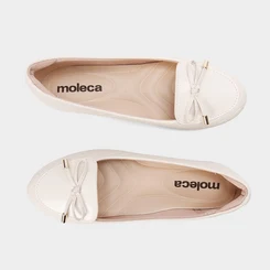 Sapatilha Moleca Matelassê Off White