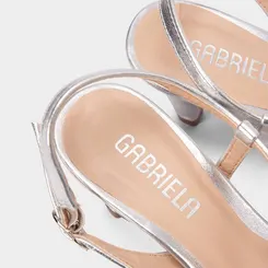 Scarpin Slingback Feminino Gabriela Salto Médio Fino Metalizado Prata
