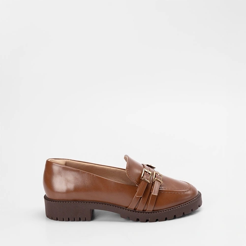 Mocassim Loafer Feminino Gabriela Tratorado Detalhe Fivela Caramelo
