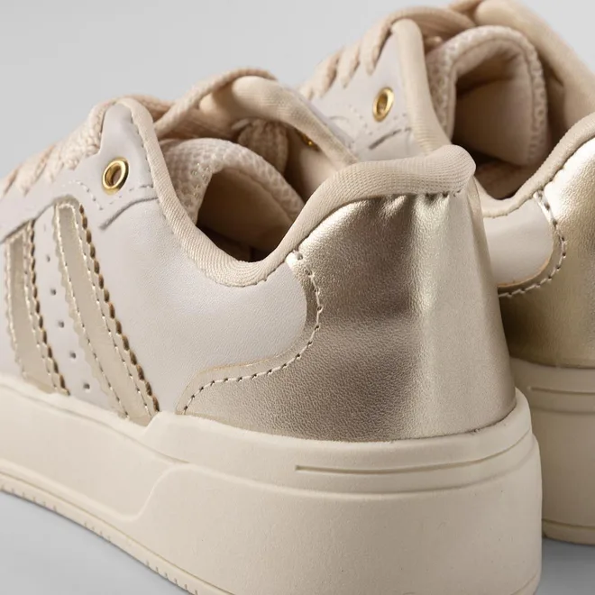 Tênis Casual Infantil Gabrielinha Detalhe Recorte Metalizado Off White