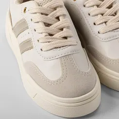 Tênis Casual Infantil Gabrielinha Detalhe Recorte Metalizado Off White