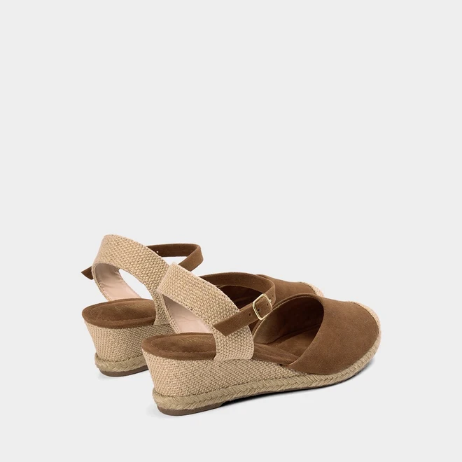 Sandália Espadrille Feminino Gabriela Camurça Caramelo