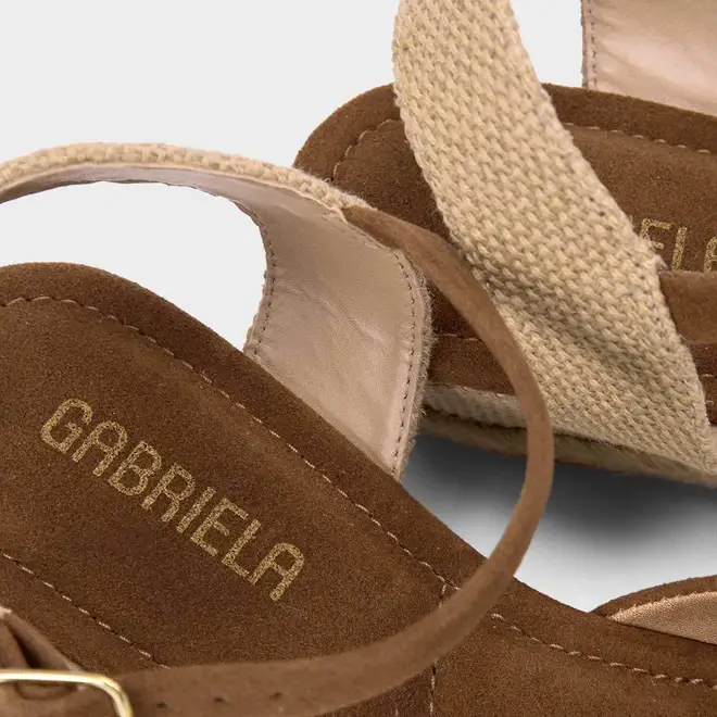 Sandália Espadrille Feminino Gabriela Camurça Caramelo
