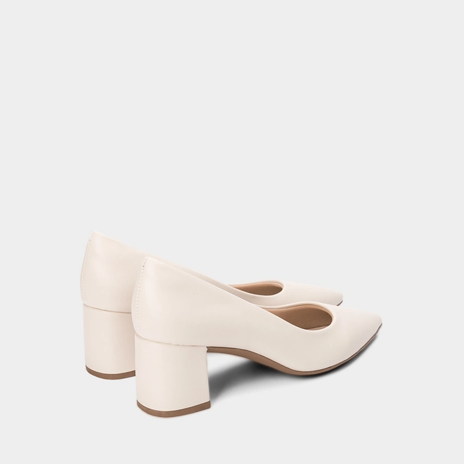 Scarpin Feminino Penélope Salto Bloco Médio Off White